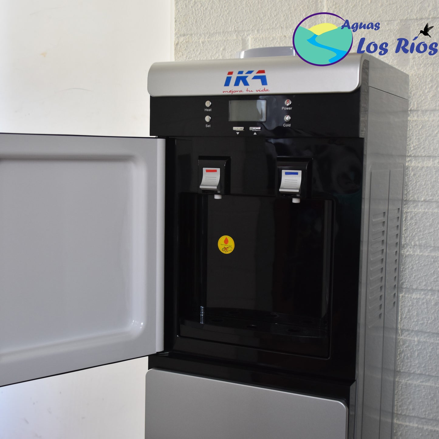 Dispensador configurable de agua fria y caliente con compresor IKA