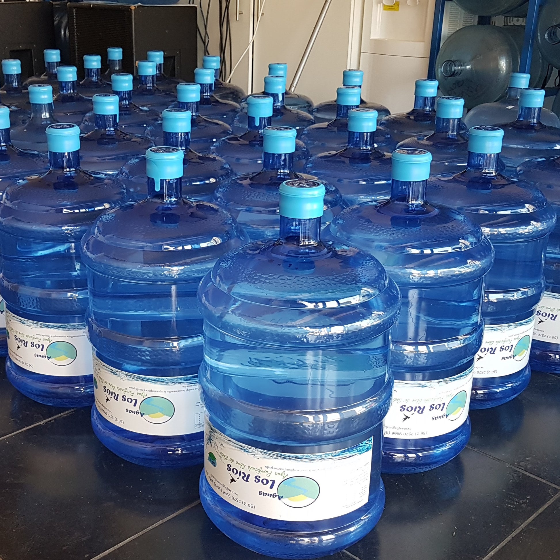 Recarga de 2 Bidones con Agua Purificada de 20 litros